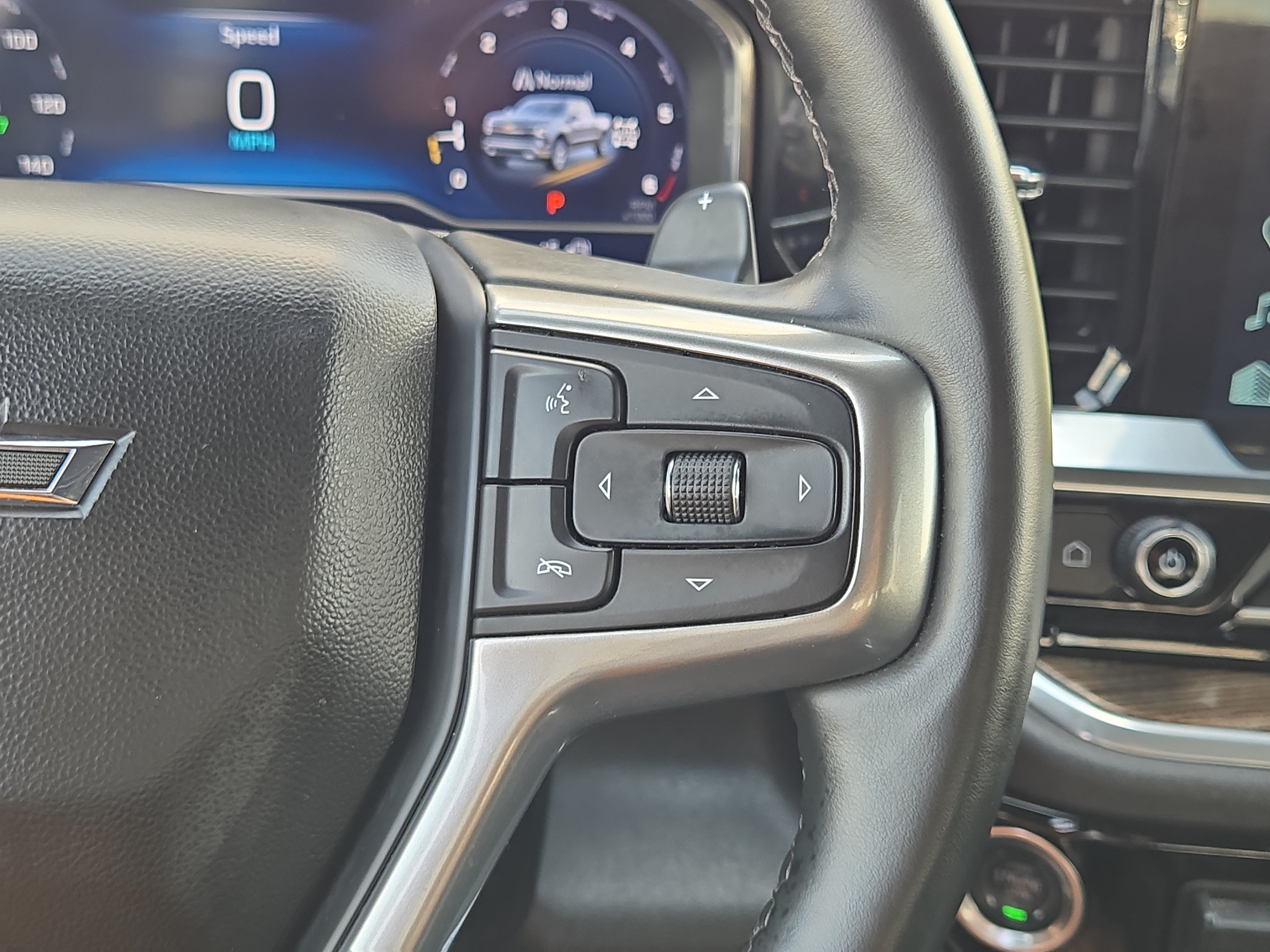 Used 2024 Chevrolet Silverado 1500 RST w/ Dark Appearance Package AWD/4WD image 25