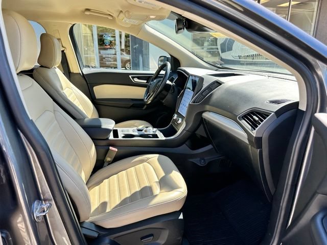 Certified 2021 Ford Edge SEL w/ Cargo Accessory Package AWD/4WD image 54