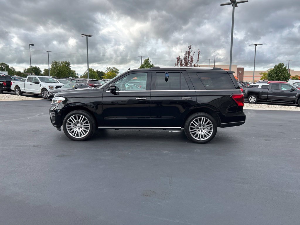 Certified 2024 Ford Expedition Limited AWD/4WD image 9
