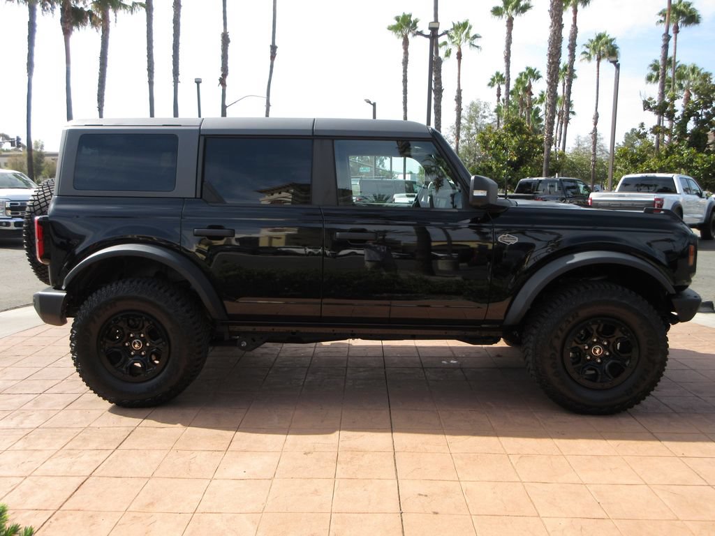 Certified 2024 Ford Bronco Wildtrak AWD/4WD image 5