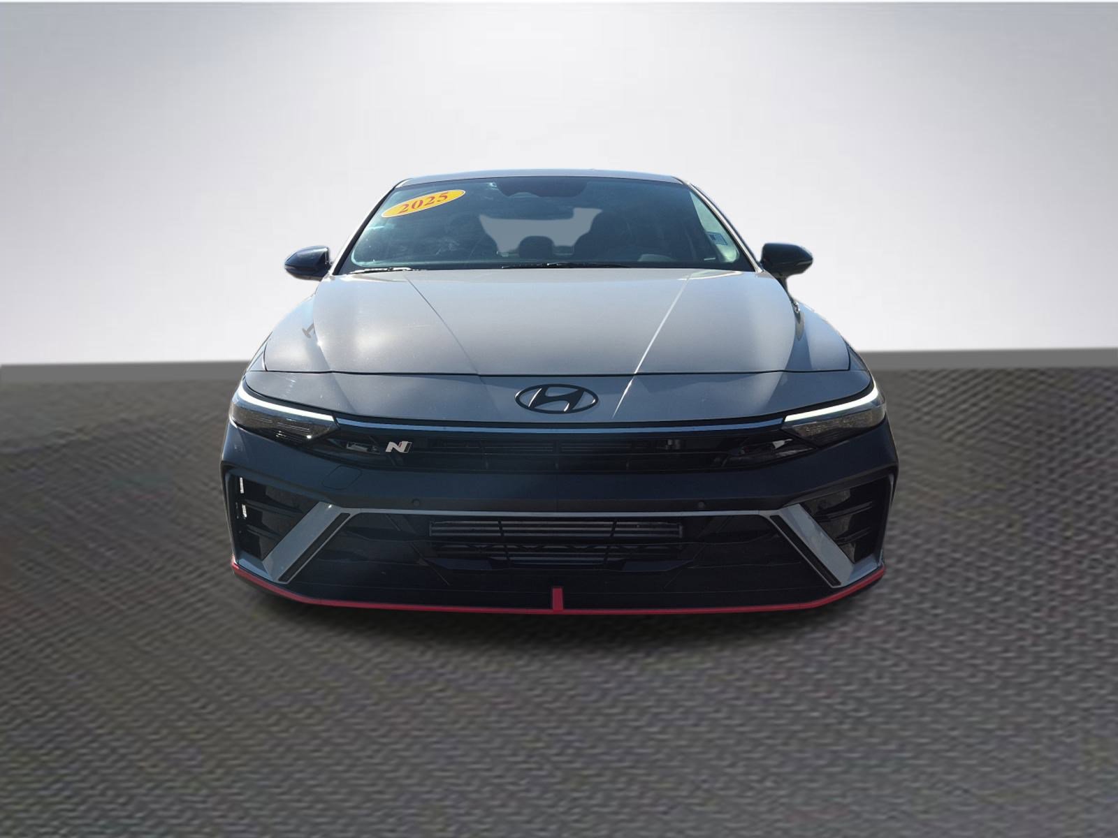 Used 2025 Hyundai Elantra N image 3