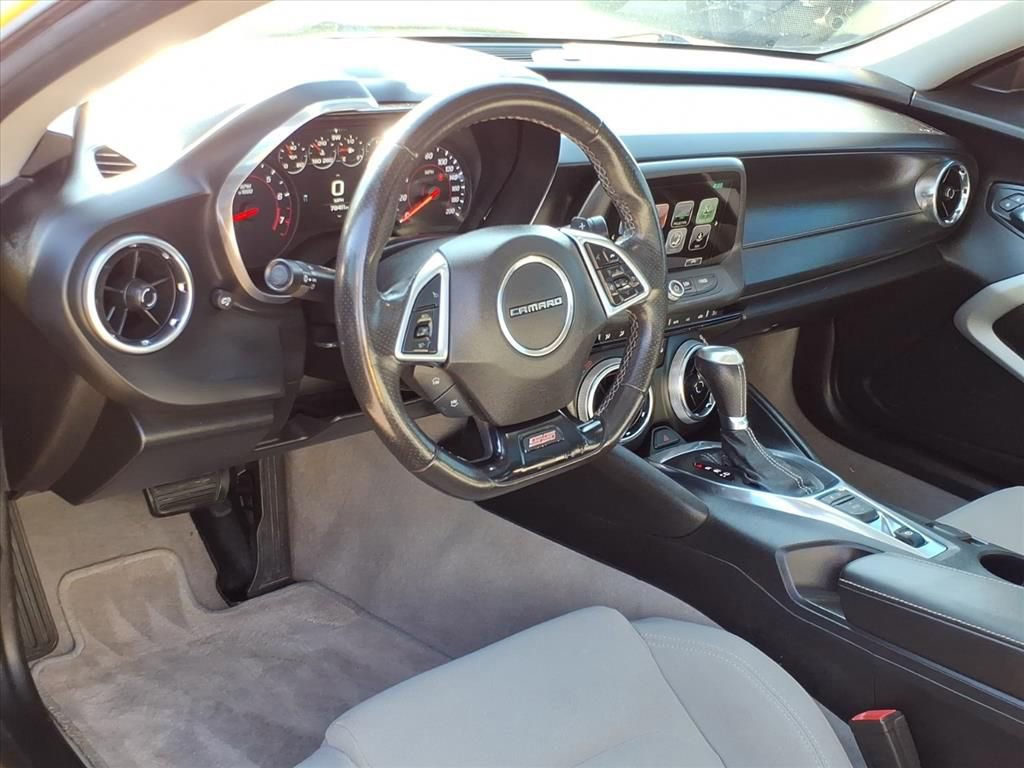 Used 2018 Chevrolet Camaro SS image 12