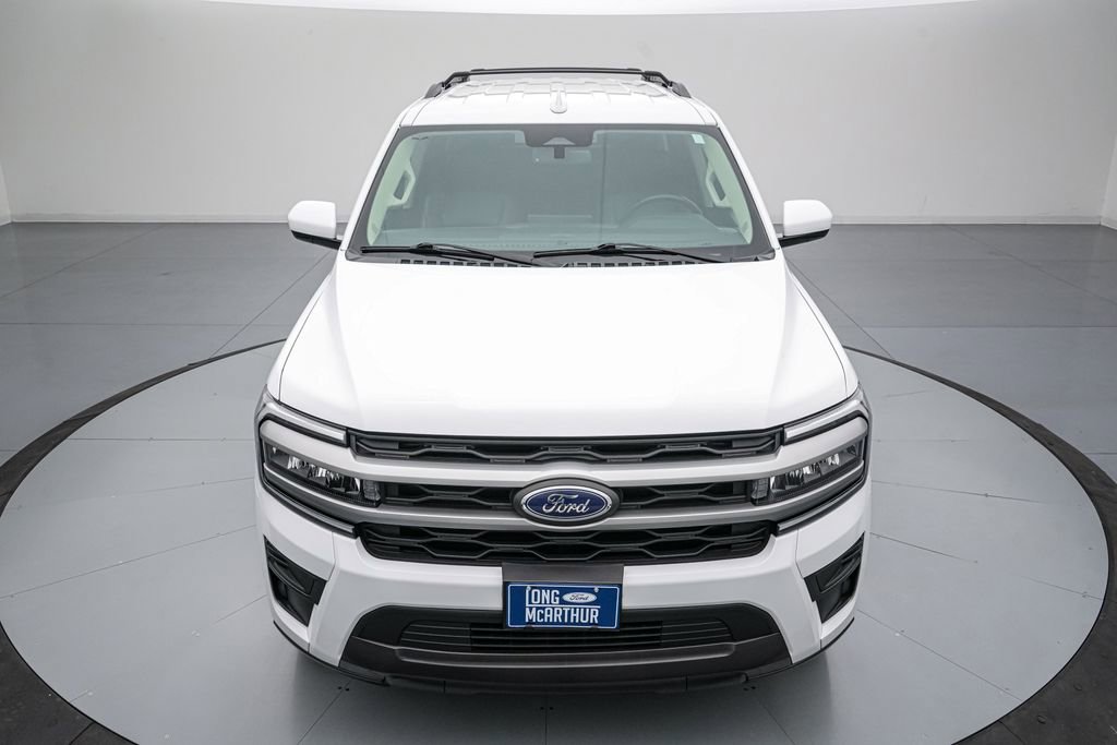 Certified 2024 Ford Expedition XLT AWD/4WD image 9