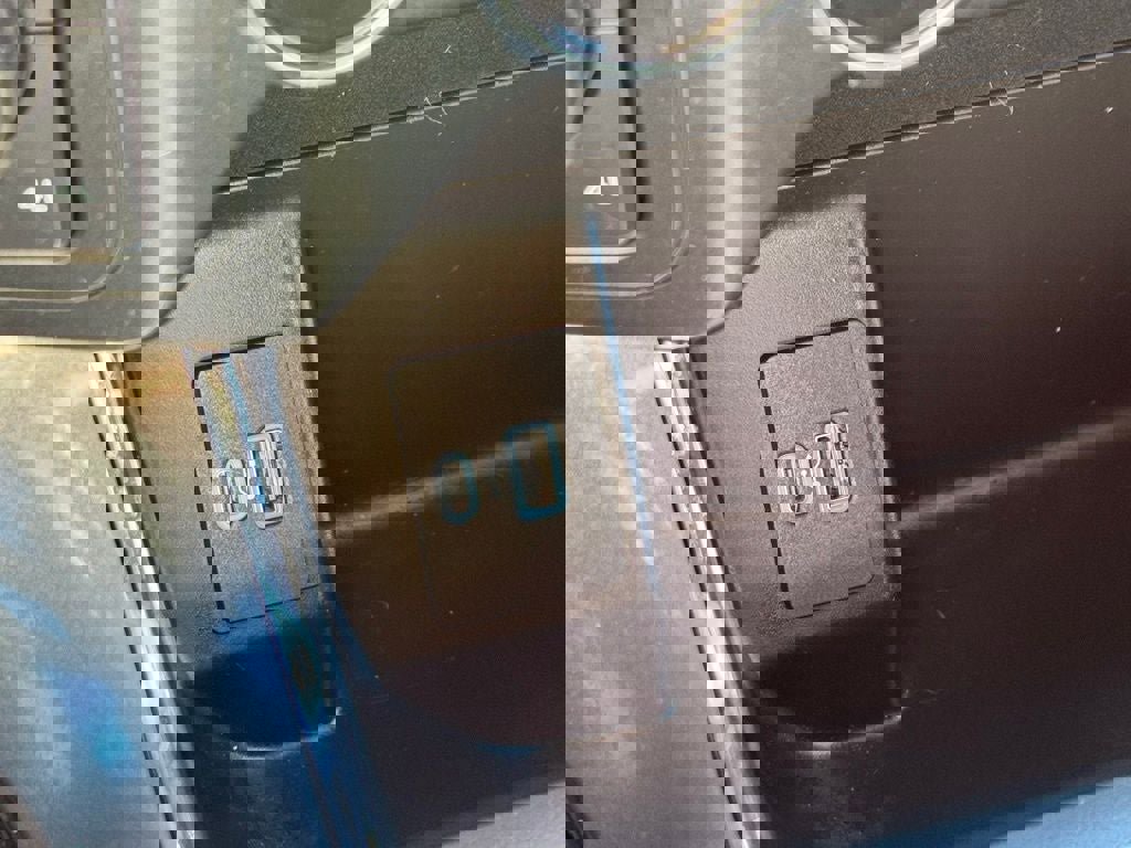 Certified 2023 Ford F150 XLT w/ Equipment Group 302A High image 33