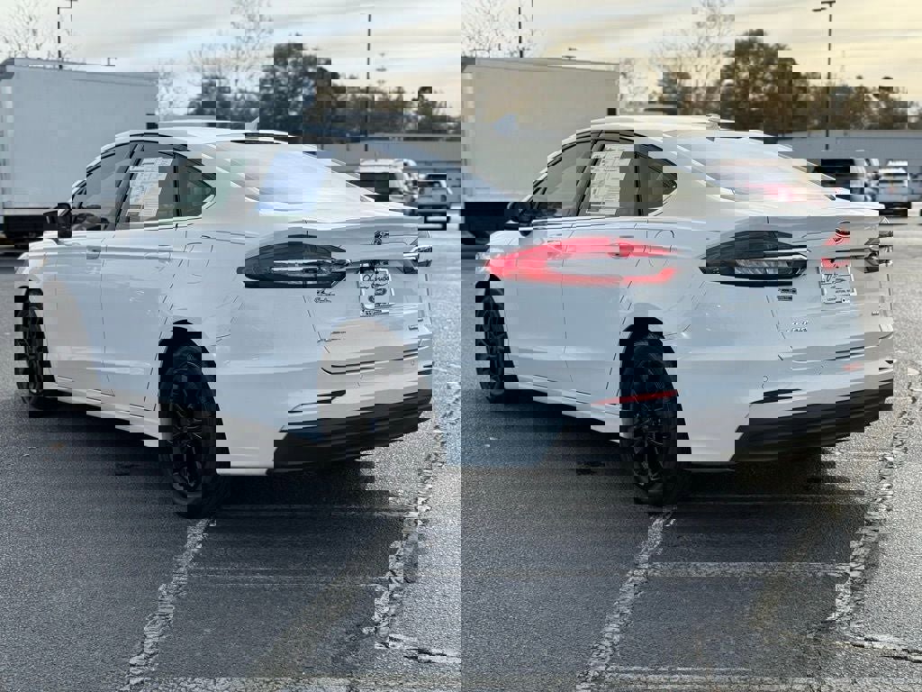 Certified 2020 Ford Fusion SE image 7