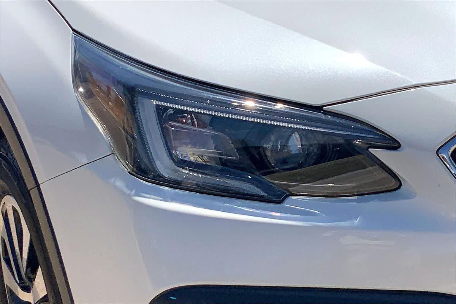 Used 2021 Subaru Outback Premium AWD/4WD image 28