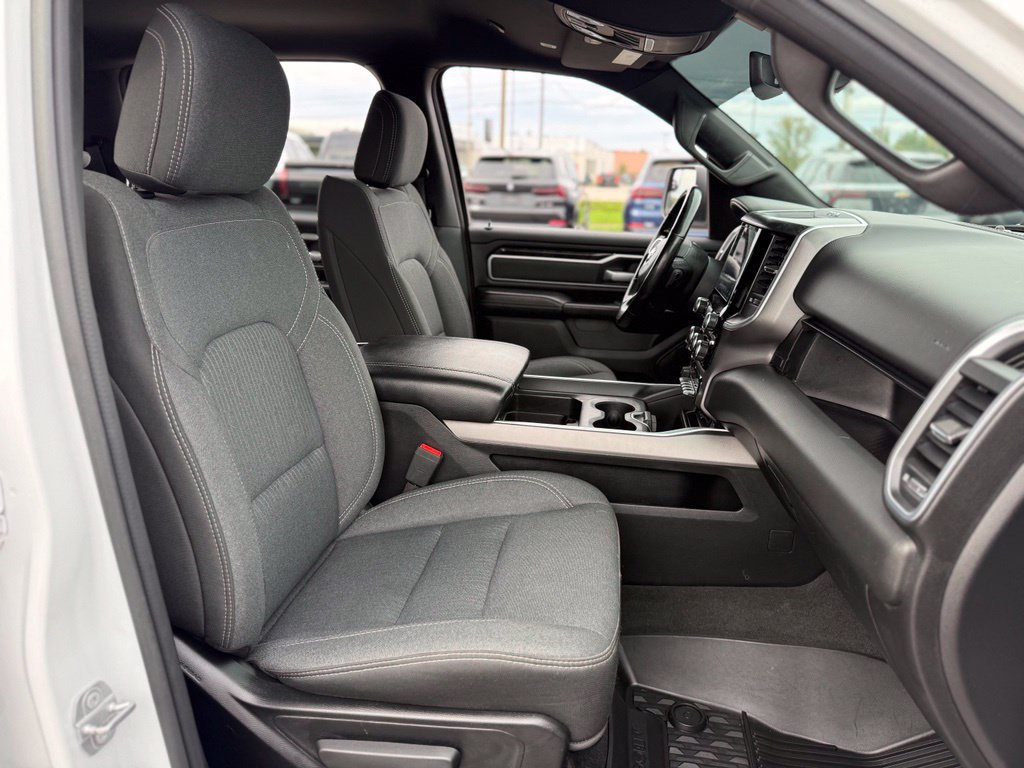 Used 2019 RAM 1500 Big Horn AWD/4WD image 14