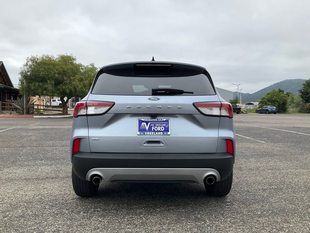 Certified 2022 Ford Escape SE image 10
