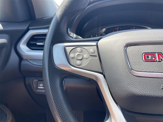 Used 2023 GMC Acadia SLE w/ Driver Convenience Package FWD image 12