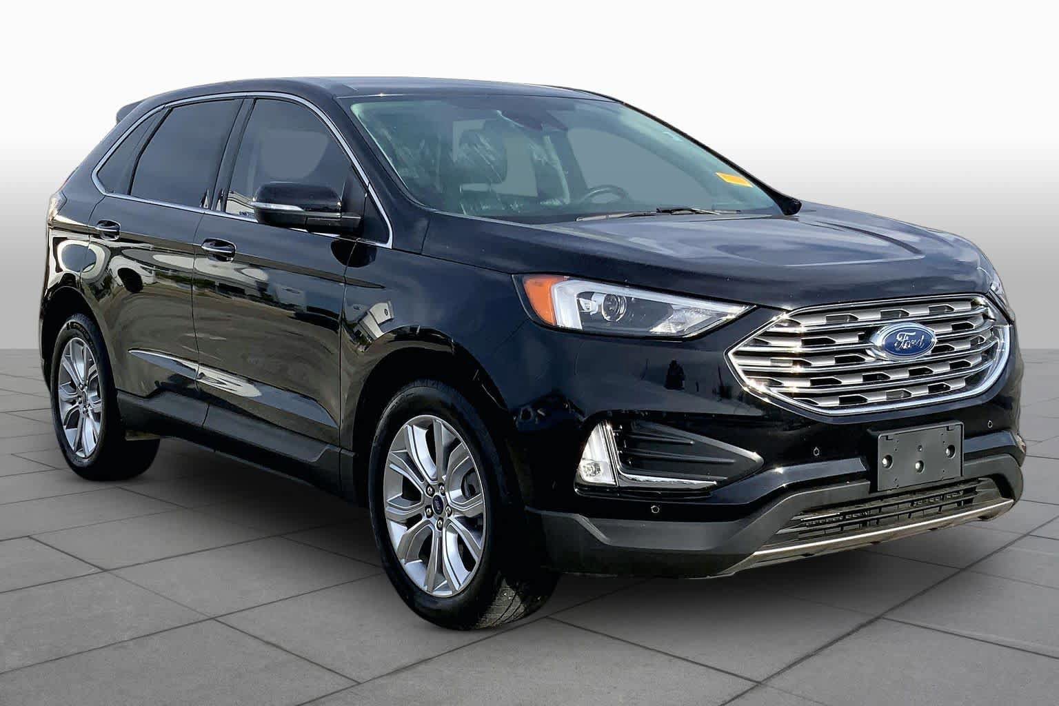 Certified 2022 Ford Edge Titanium AWD/4WD image 5