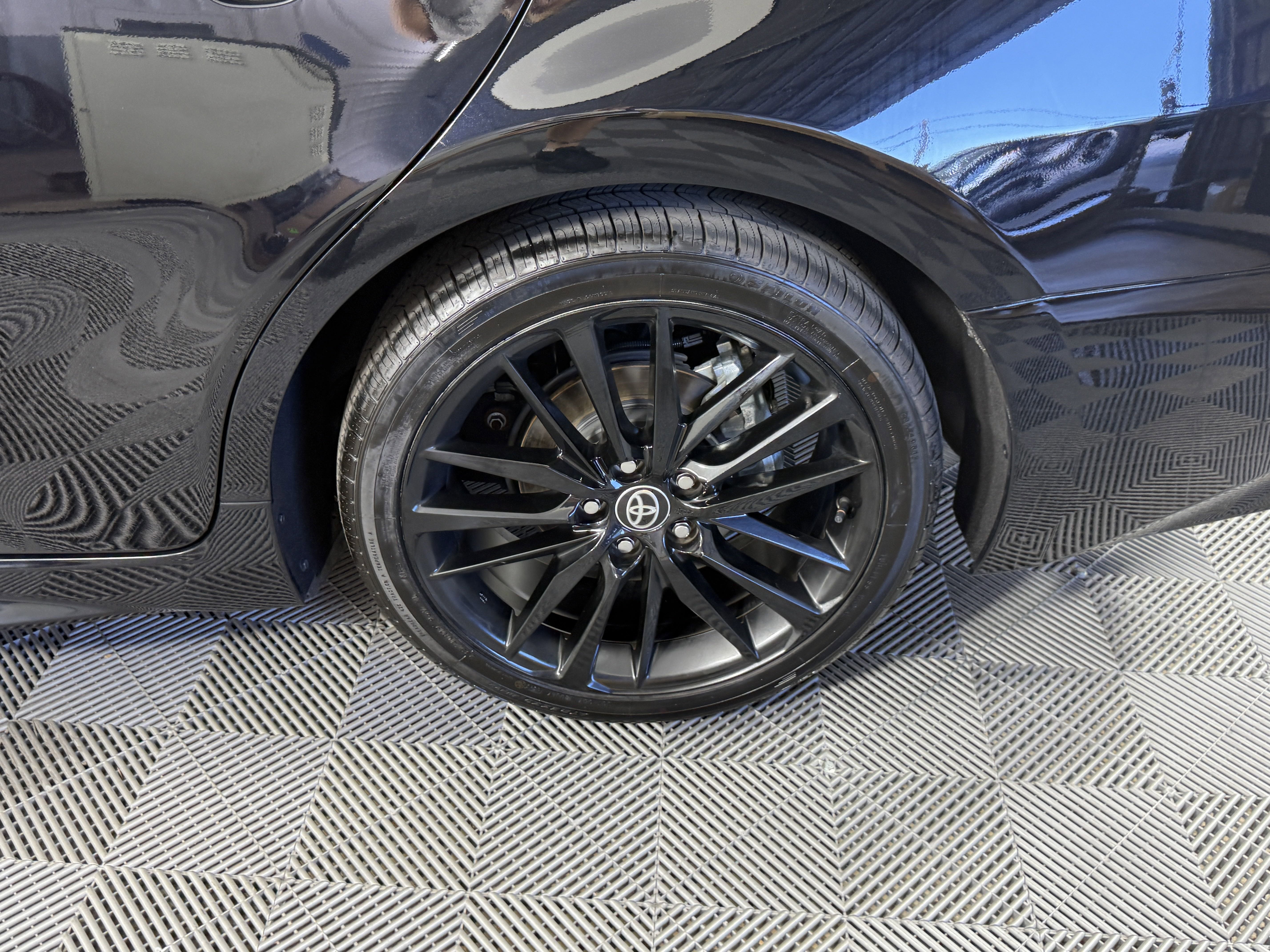 Used 2024 Toyota Camry XSE image 28