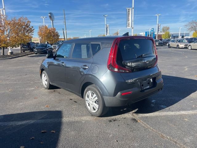 Used 2020 Kia Soul LX image 3