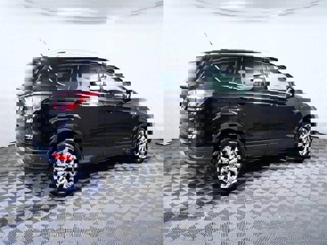 Certified 2017 Ford Escape Titanium image 4