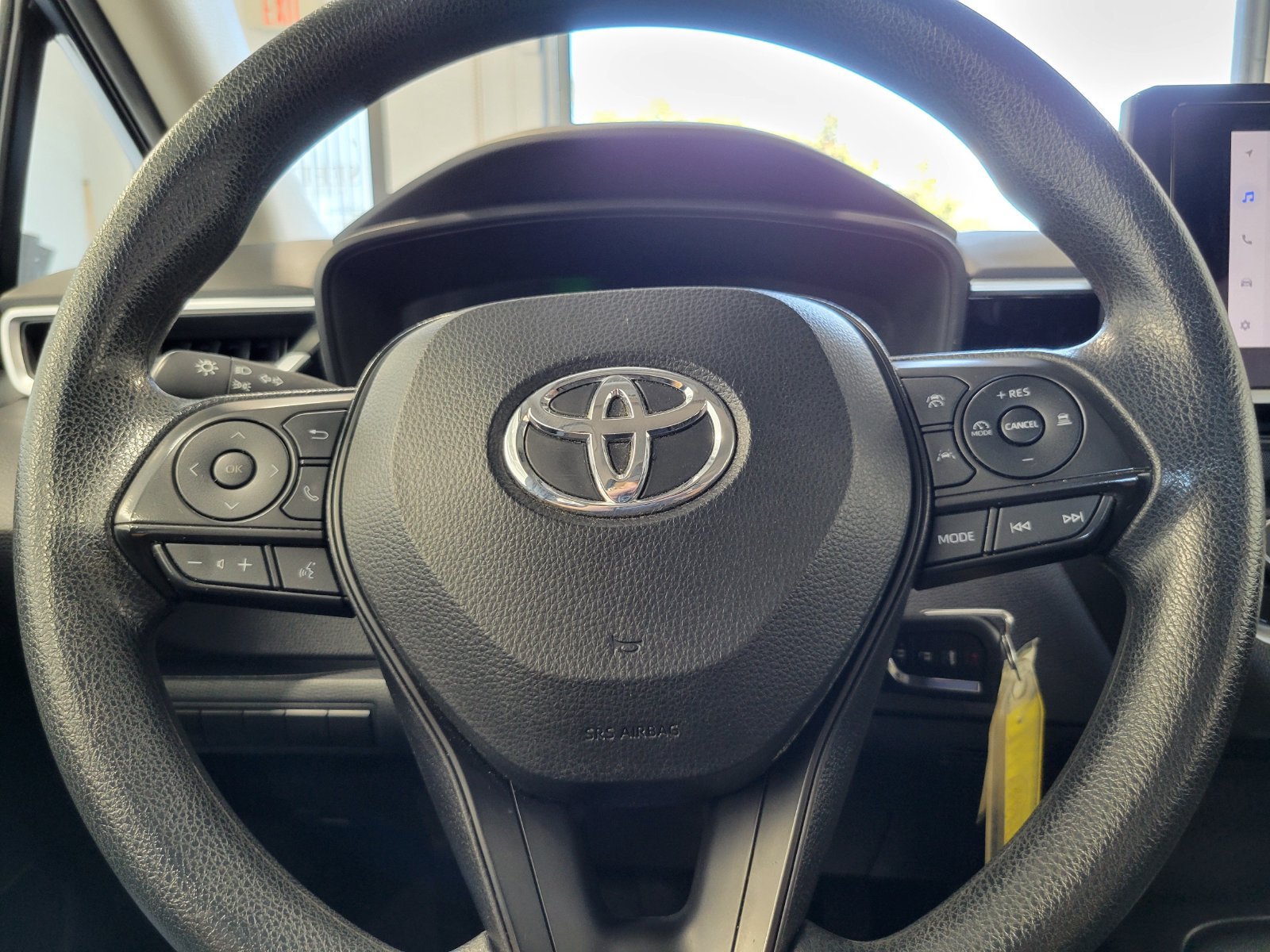 Used 2024 Toyota Corolla LE FWD image 12