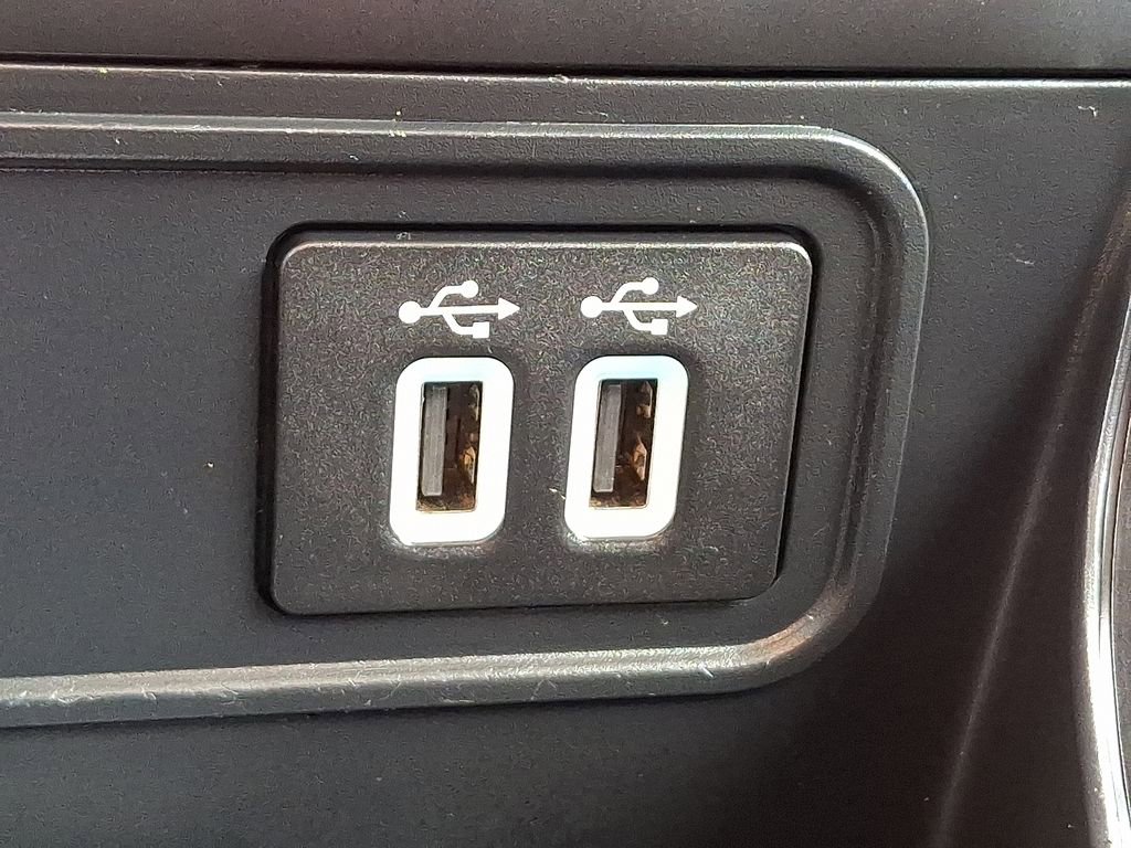 Certified 2020 Ford EcoSport SE image 25