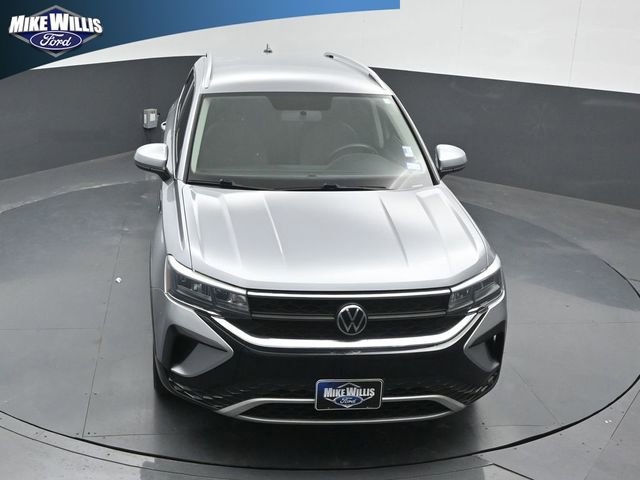 Used 2022 Volkswagen Taos SE FWD image 10