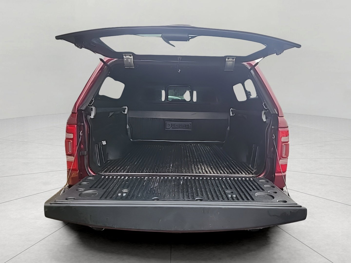 Used 2021 RAM 1500 Laramie image 8