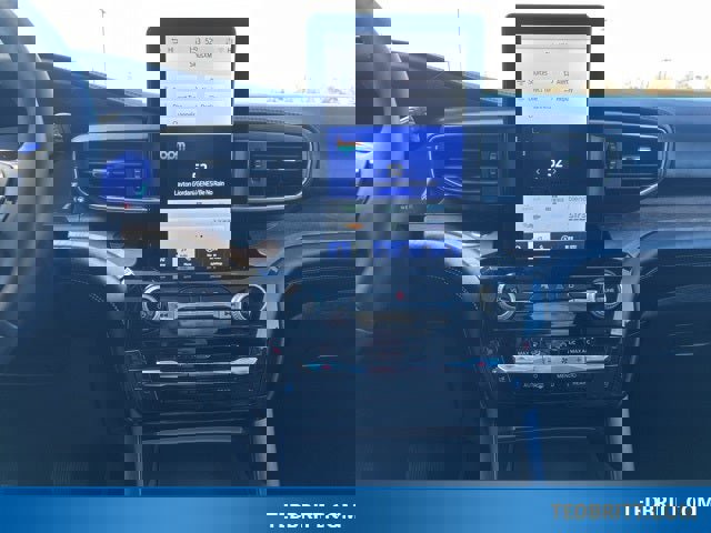 Certified 2022 Ford Explorer Platinum w/ Equipment Group 601A image 32