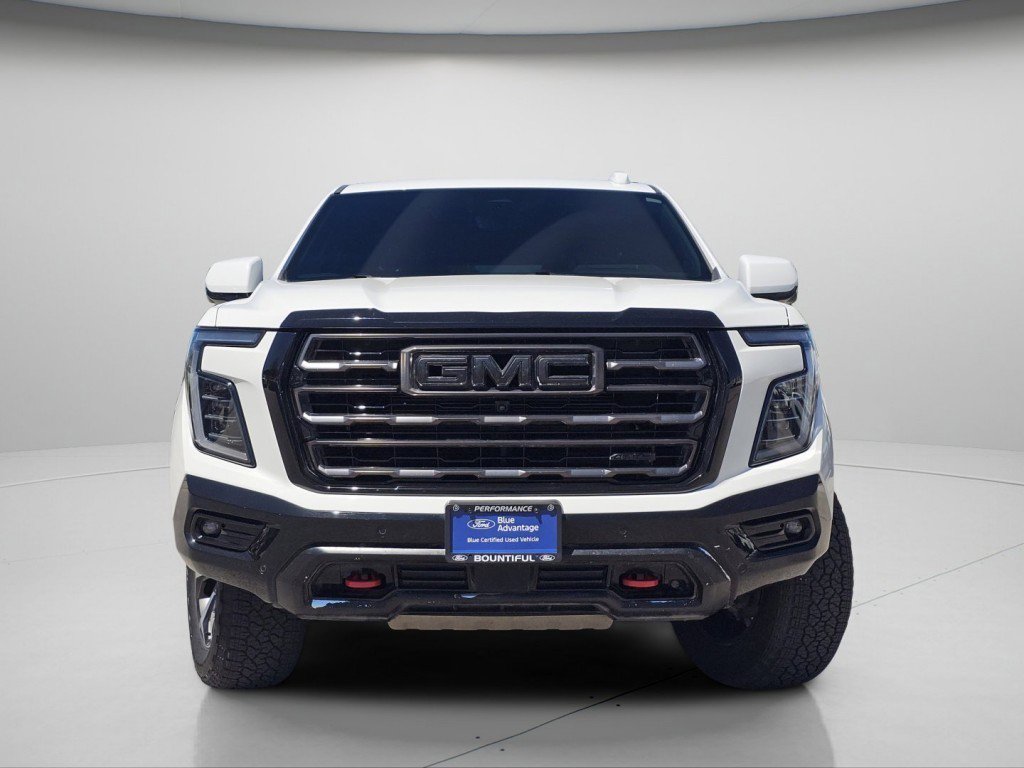 Used 2025 GMC Yukon AT4 Ultimate w/ LPO, Floor Liner Package AWD/4WD image 3