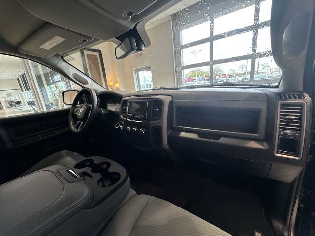 Used 2019 RAM 1500 Express AWD/4WD image 26