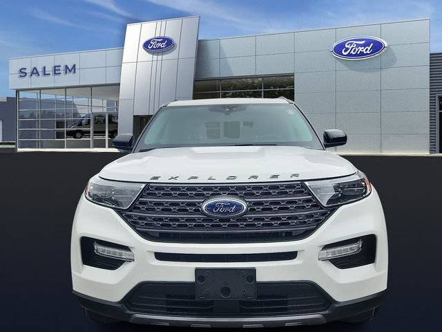 Certified 2022 Ford Explorer XLT w/ Equipment Group 202A AWD/4WD image 7