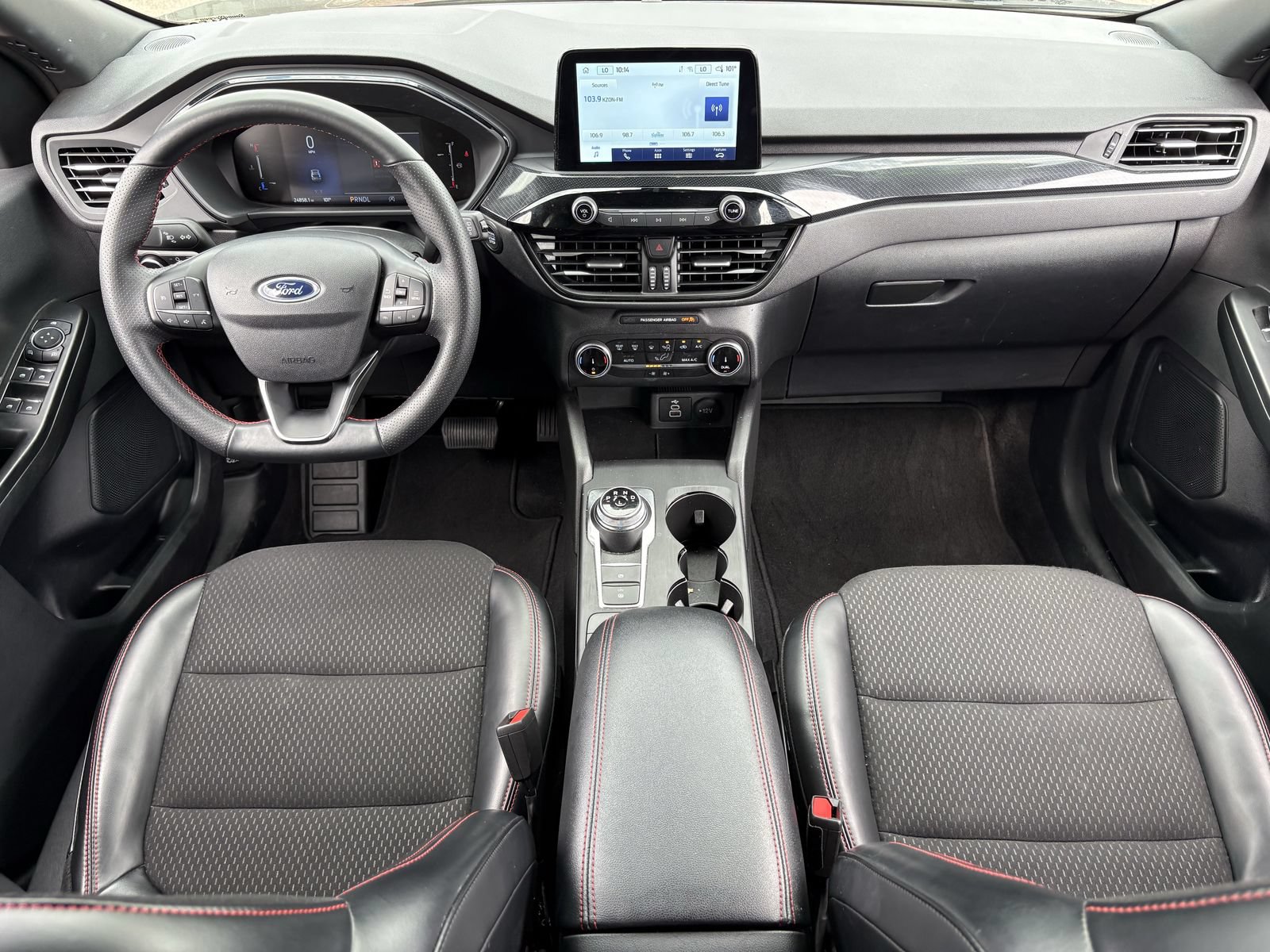 Certified 2025 Ford Escape ST-Line AWD/4WD image 18