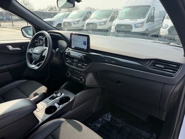 Certified 2025 Ford Escape ST-Line image 16