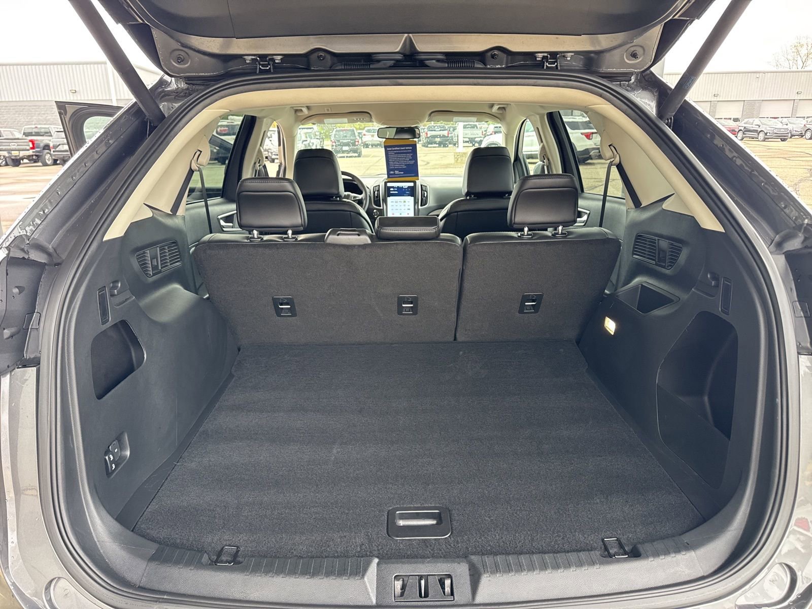 Certified 2024 Ford Edge SEL w/ Convenience Package AWD/4WD image 36