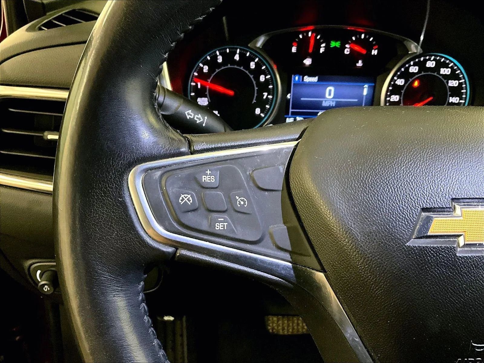 Used 2019 Chevrolet Equinox LT image 17