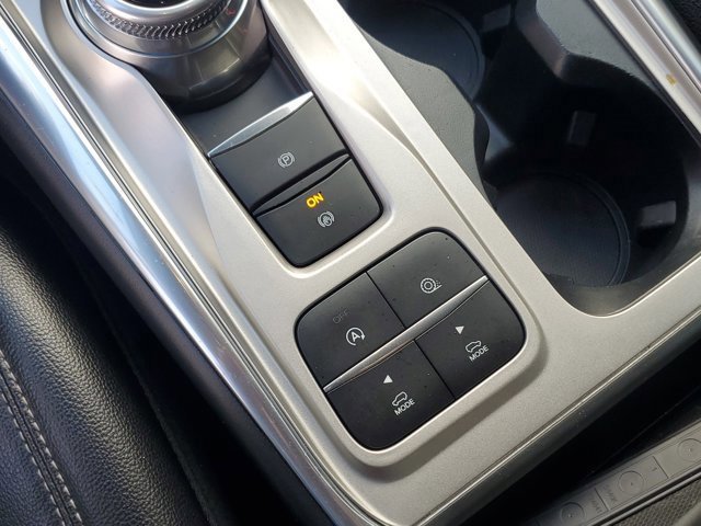 Certified 2021 Ford Explorer XLT w/ Equipment Group 202A image 28