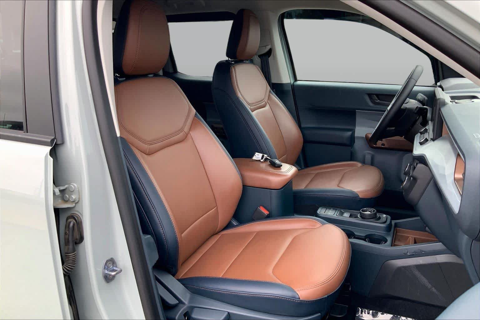 Certified 2023 Ford Maverick Lariat FWD image 9