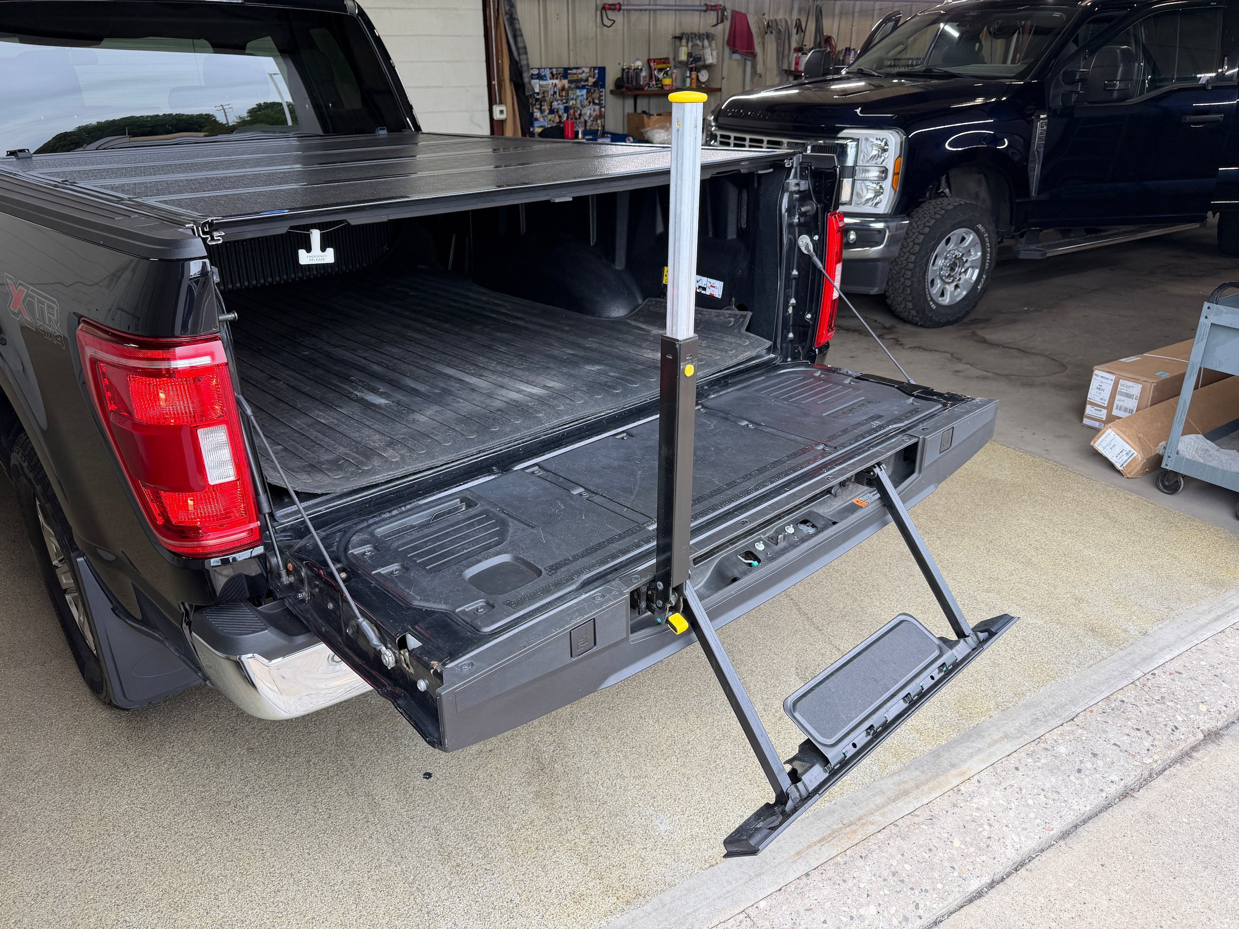 Certified 2021 Ford F150 XLT w/ Equipment Group 301A Mid AWD/4WD image 31