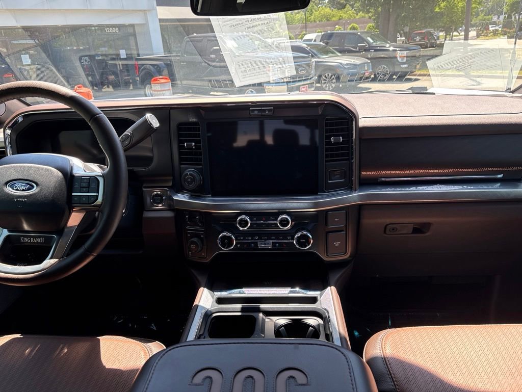 Certified 2025 Ford F250 King Ranch AWD/4WD image 11