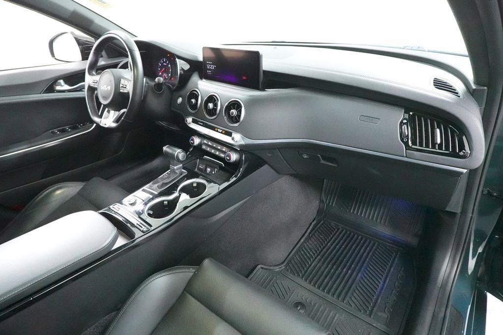 Used 2022 Kia Stinger GT-Line w/ Sun & Sound Package AWD/4WD image 34