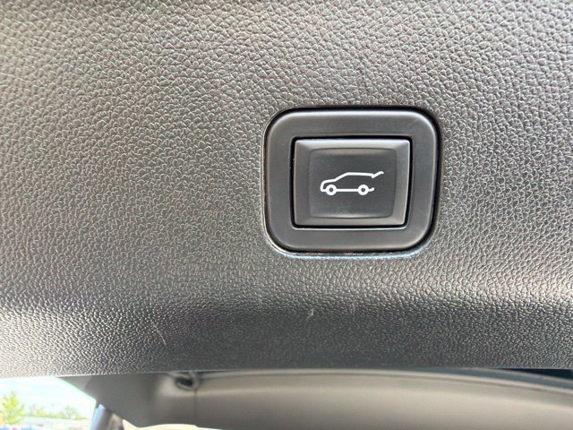 Used 2023 Chevrolet Tahoe High Country AWD/4WD image 27