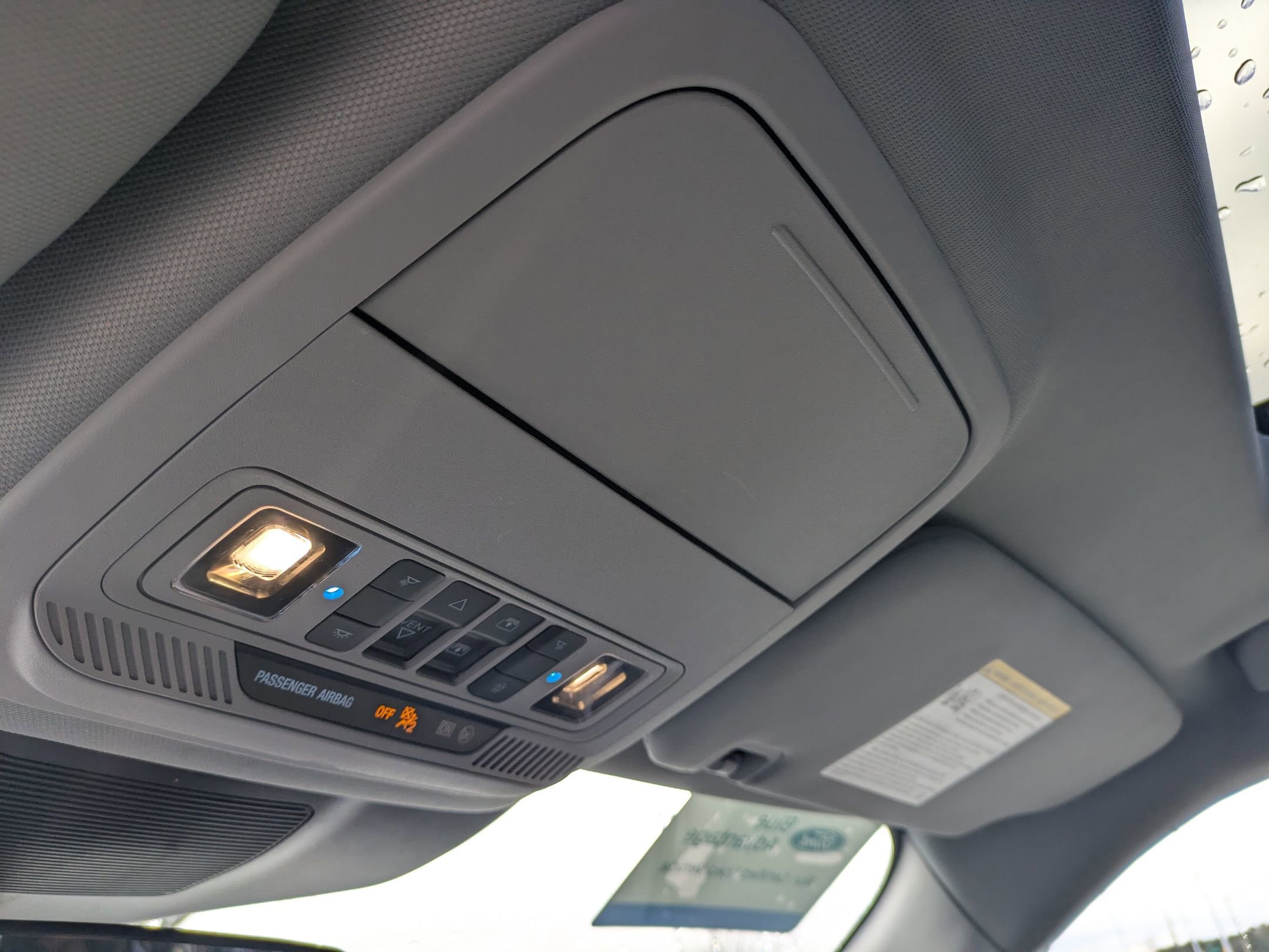 Certified 2022 Ford Explorer XLT w/ Equipment Group 202A image 23