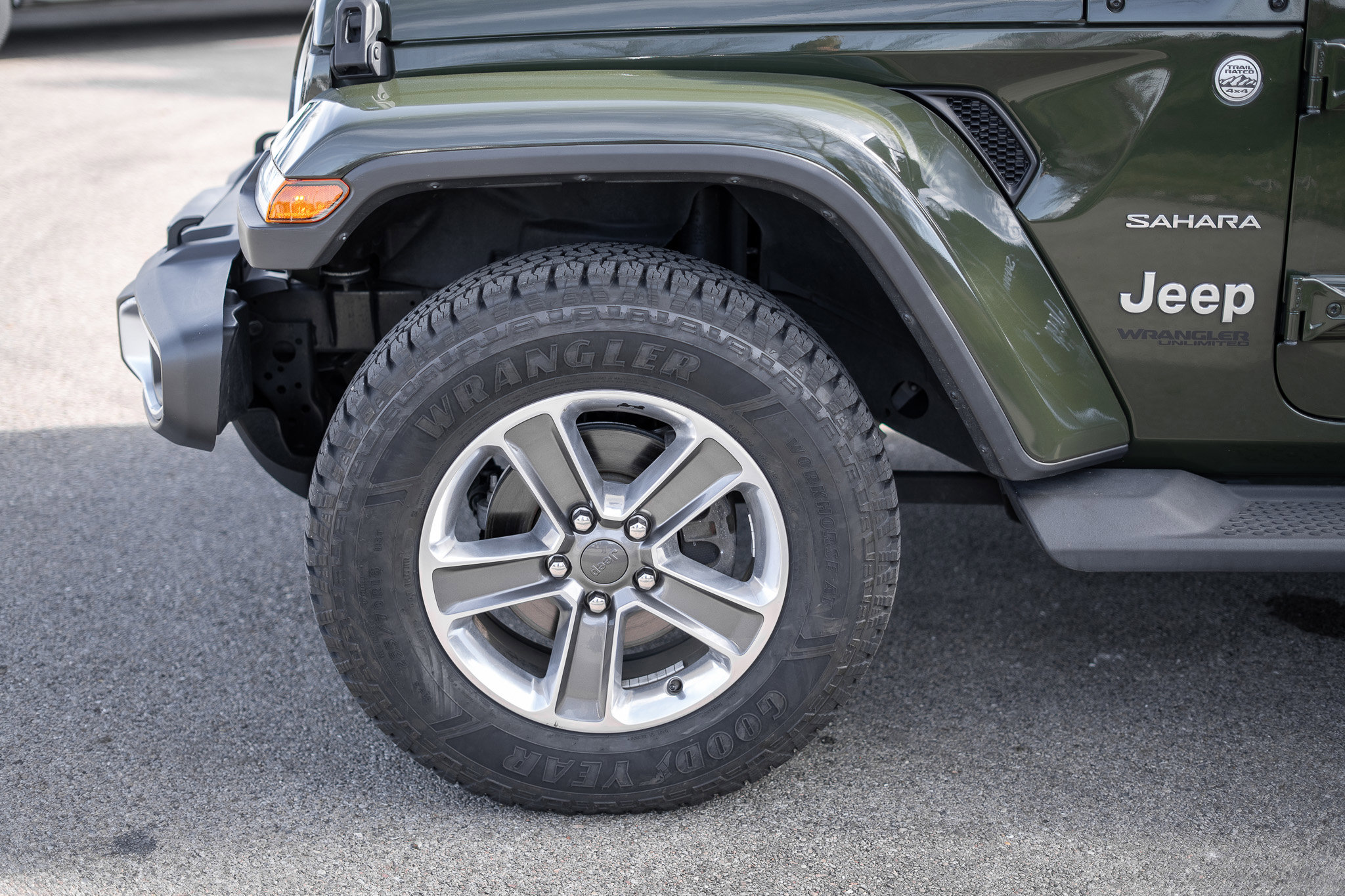 Used 2021 Jeep Wrangler Unlimited Sahara image 10