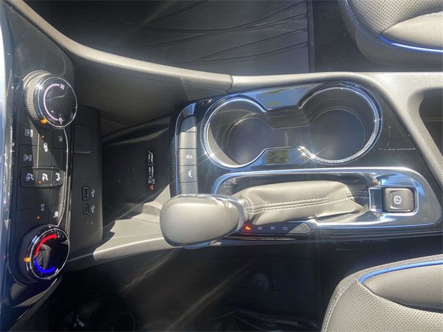 Used 2025 Buick Encore GX Sport Touring w/ Advanced Technology Package image 21