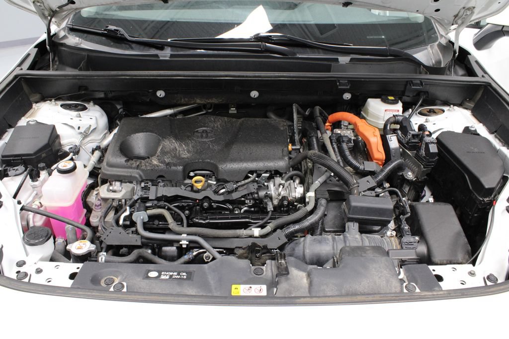 Used 2022 Toyota RAV4 XLE w/ Convenience Package AWD/4WD image 14
