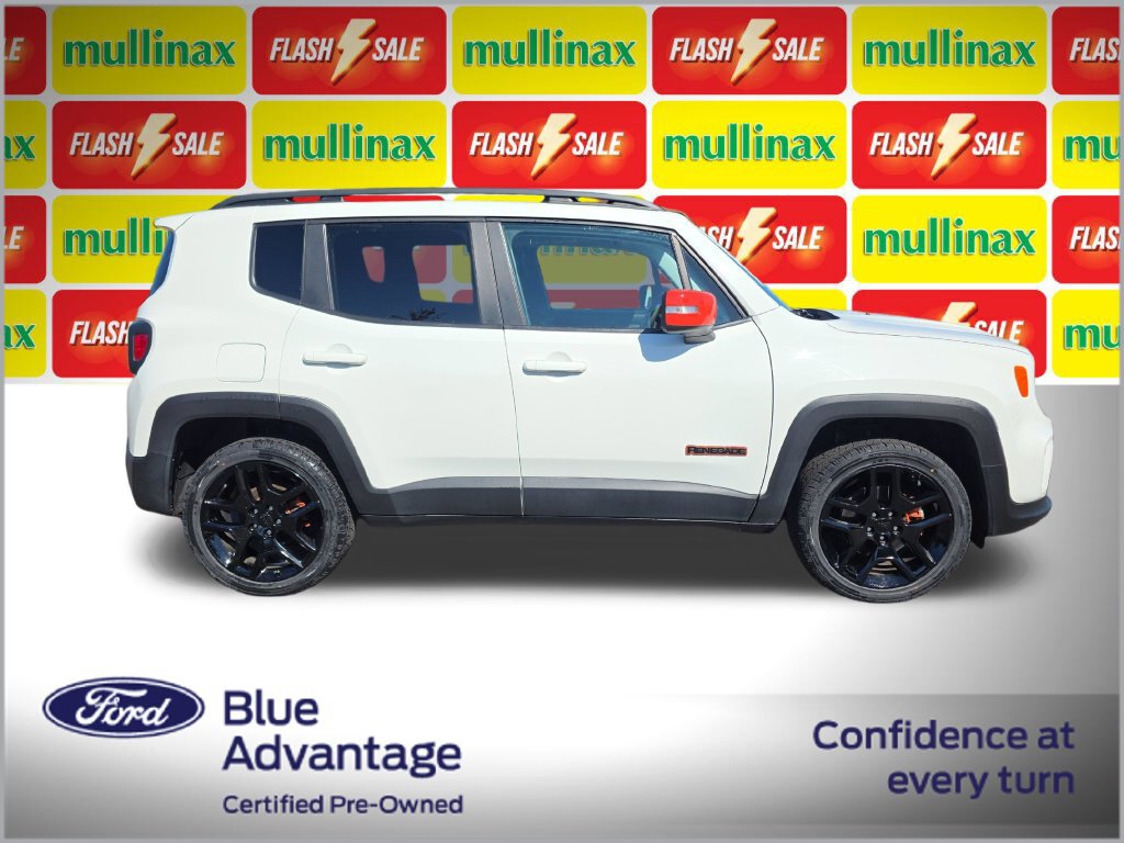 Used 2020 Jeep Renegade Latitude AWD/4WD image 2