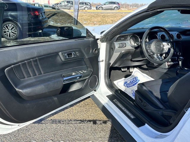 Certified 2022 Ford Mustang Premium image 7
