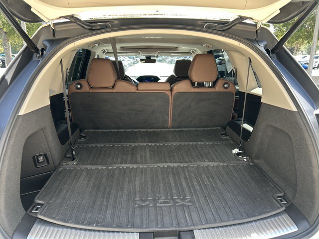 Used 2017 Acura MDX w/ Technology Package AWD/4WD image 17