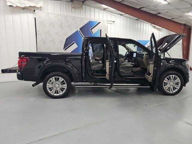Certified 2024 Ford F150 Platinum w/ Equipment Group 703A Plus AWD/4WD image 39