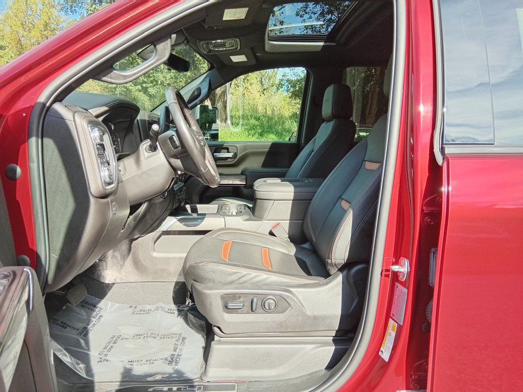 Used 2022 GMC Sierra 2500 AT4 w/ AT4 Premium Plus Package AWD/4WD image 19