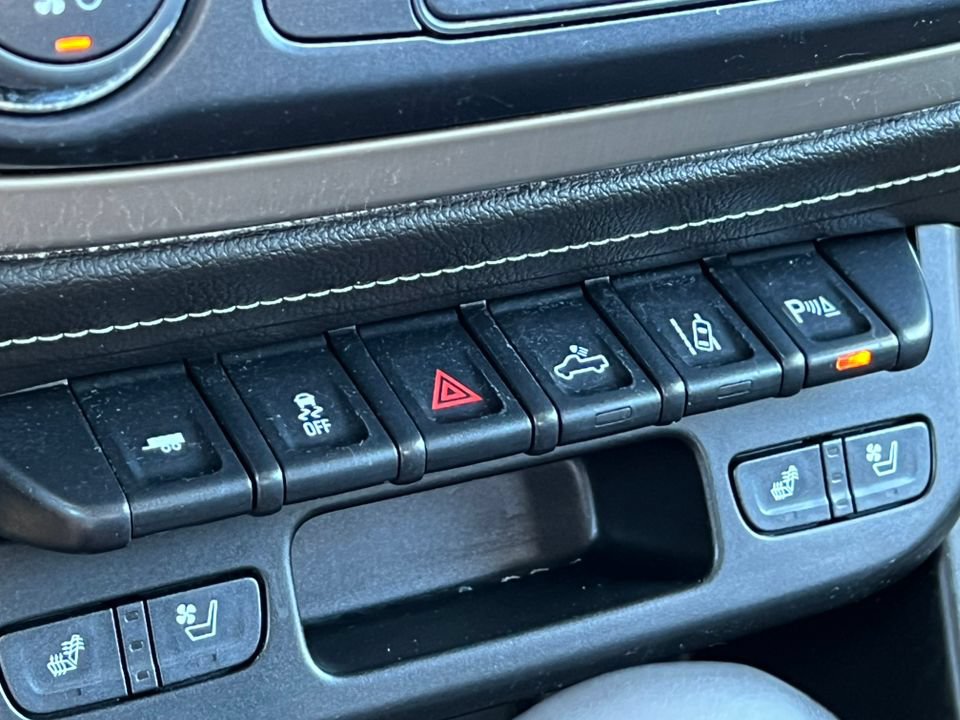Used 2022 GMC Canyon Denali AWD/4WD image 29