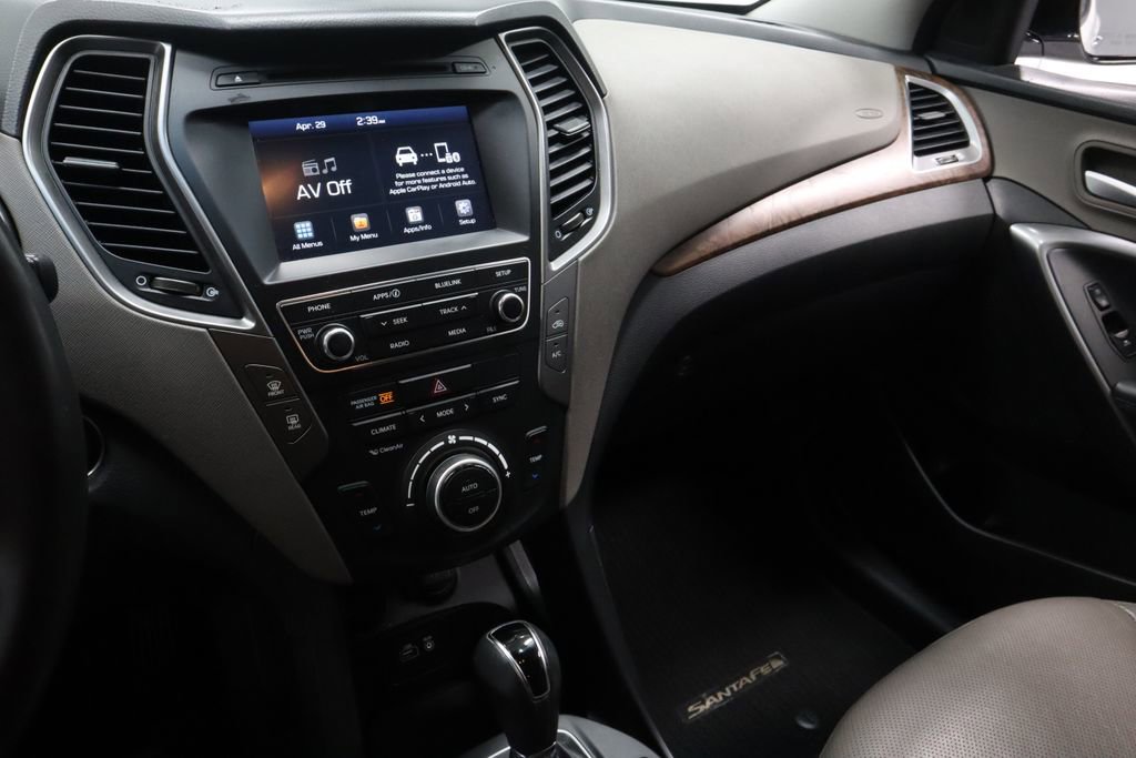 Used 2018 Hyundai Santa Fe Sport AWD/4WD image 29