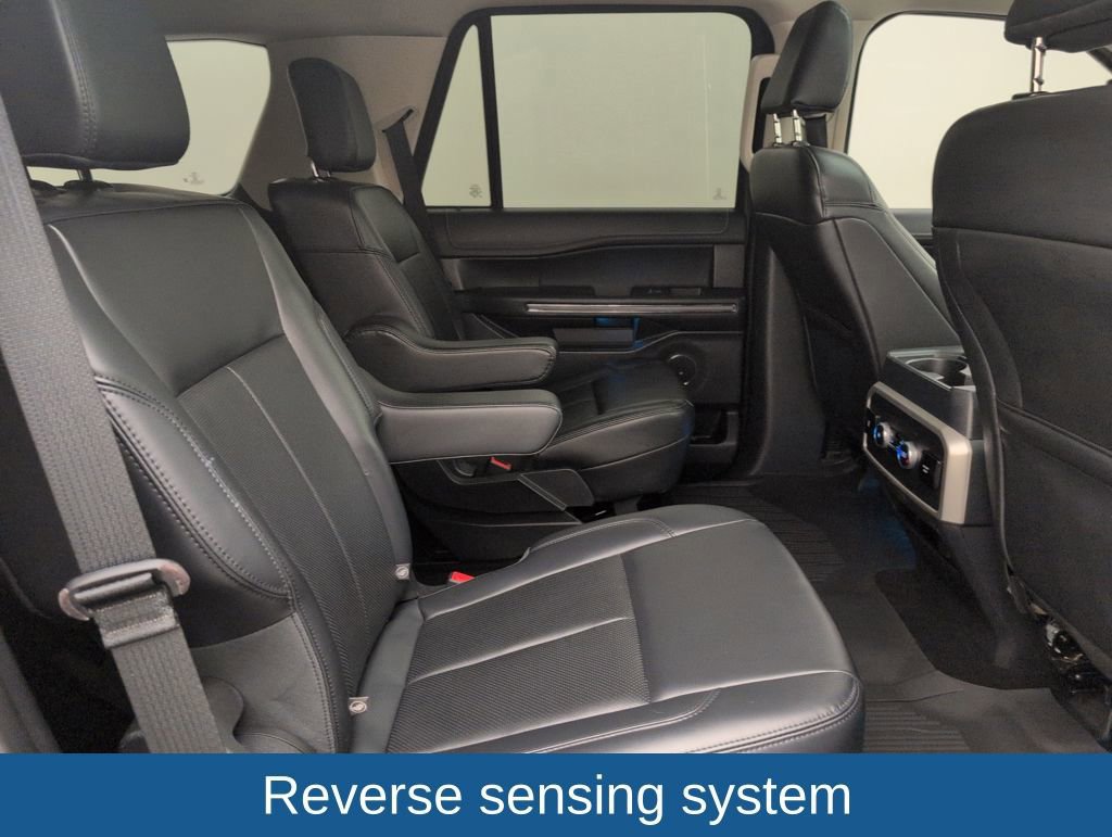 Certified 2023 Ford Expedition XLT image 17