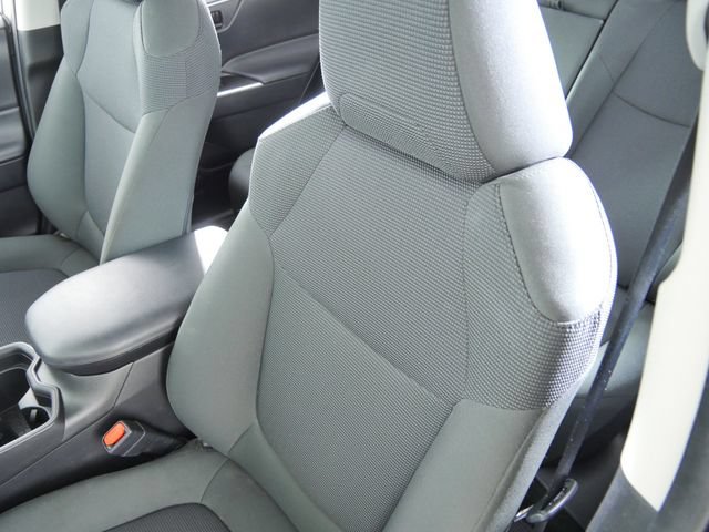 Used 2021 Toyota RAV4 LE w/ Carpet Mat Package (TMS) FWD image 20
