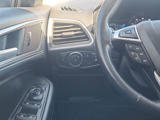 Certified 2022 Ford Edge SEL w/ Convenience Package AWD/4WD image 12