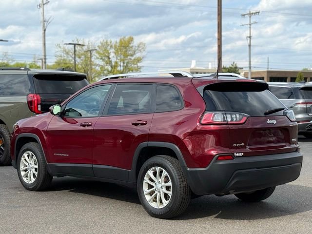 Used 2020 Jeep Cherokee Latitude w/ Cold Weather Group AWD/4WD image 39